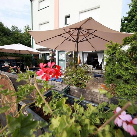 Landhaus Klambauer Ferienapartments Thermennaehe St Martins Therme Frauenkirchen Extérieur photo