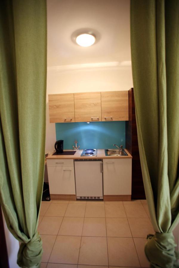 Landhaus Klambauer Ferienapartments Thermennaehe St Martins Therme Frauenkirchen Extérieur photo