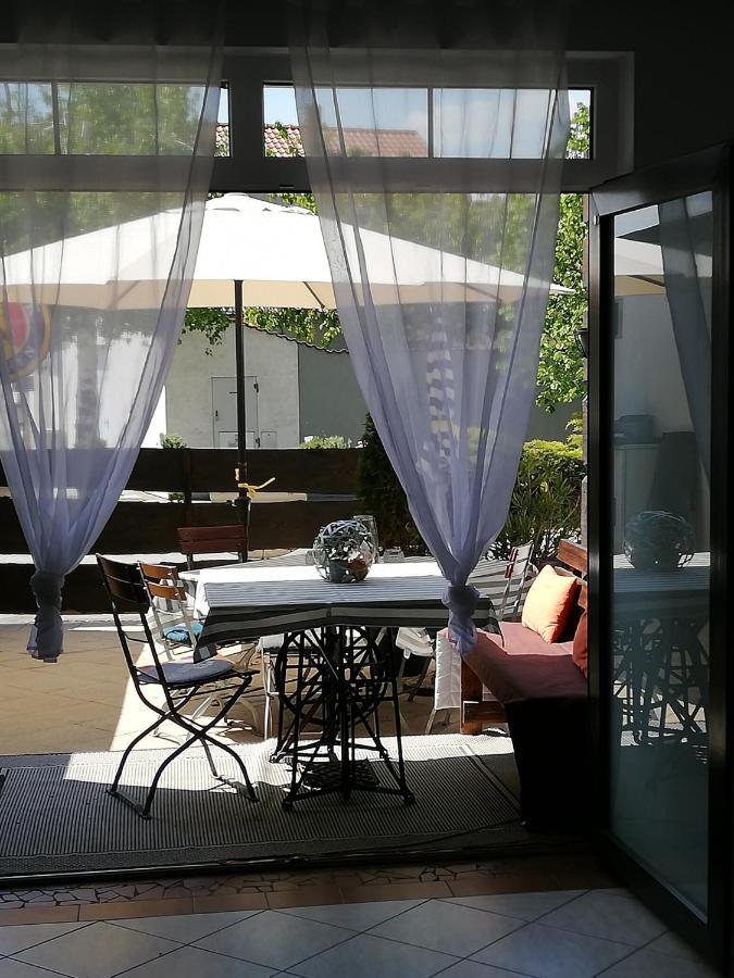 Landhaus Klambauer Ferienapartments Thermennaehe St Martins Therme Frauenkirchen Extérieur photo