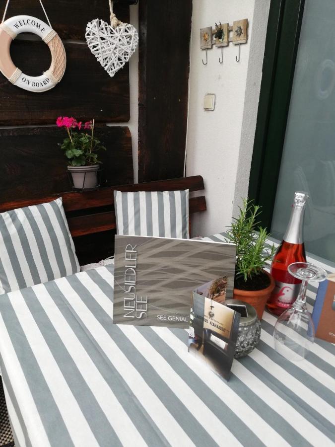 Landhaus Klambauer Ferienapartments Thermennaehe St Martins Therme Frauenkirchen Extérieur photo